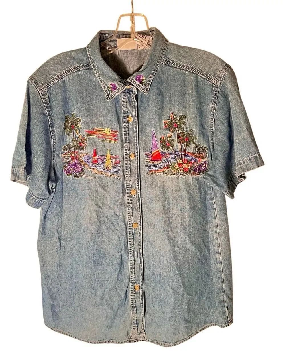 Vintage Bobbie Brooks Chambray Denim Embroidered Tropical Sailboat Shirt Size M